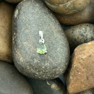 Moldavite Pendant 75 - Silver Street Jewellers